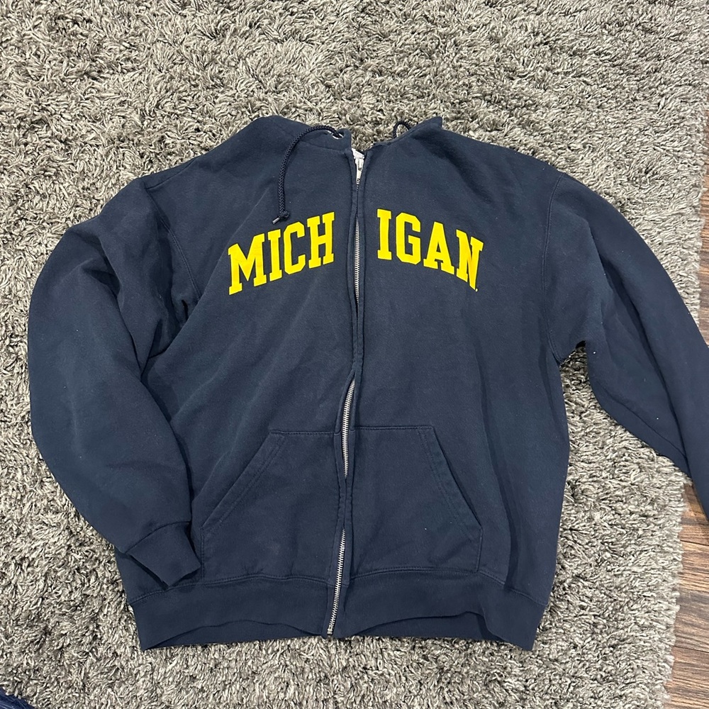 Michigan zip up